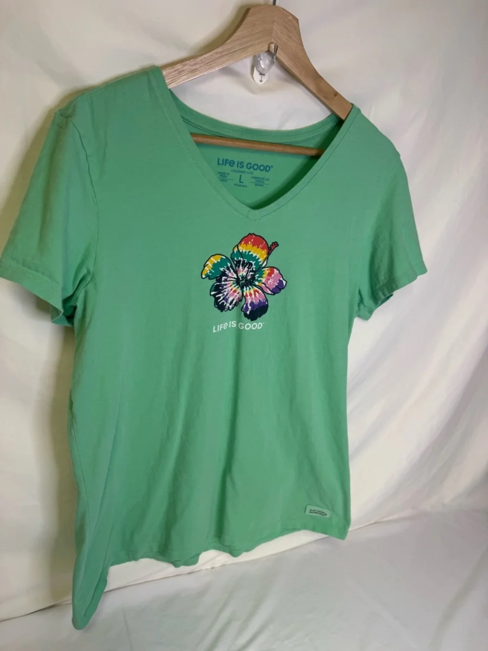Life Is Good Mint Green V‑Neck Tee with Rainbow Tie‑Dye Hibiscus - Picture 5 of 8